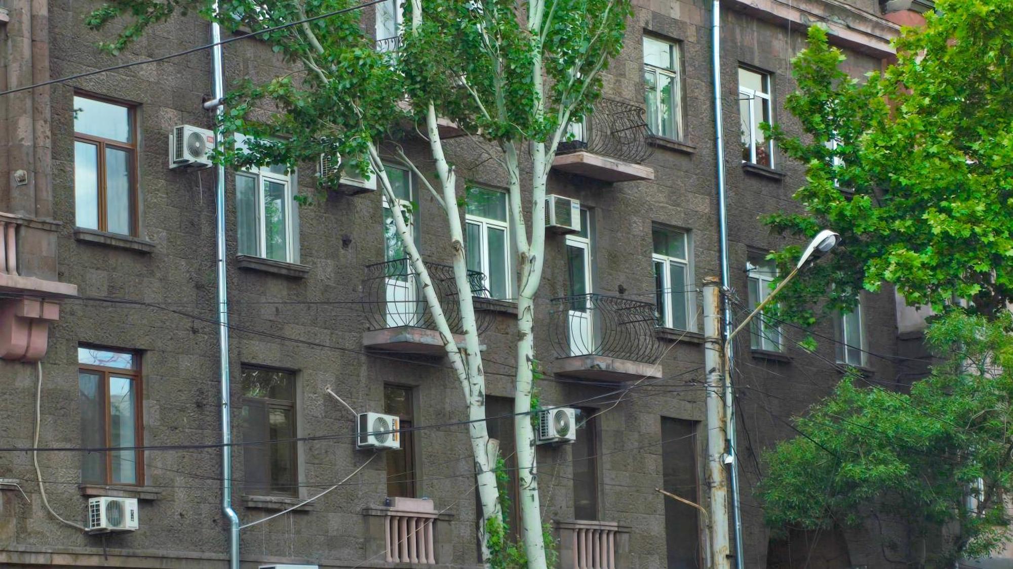 Прекрасная 4-Ех Комнатная Квартира В Самом Центре Yerevan Ngoại thất bức ảnh